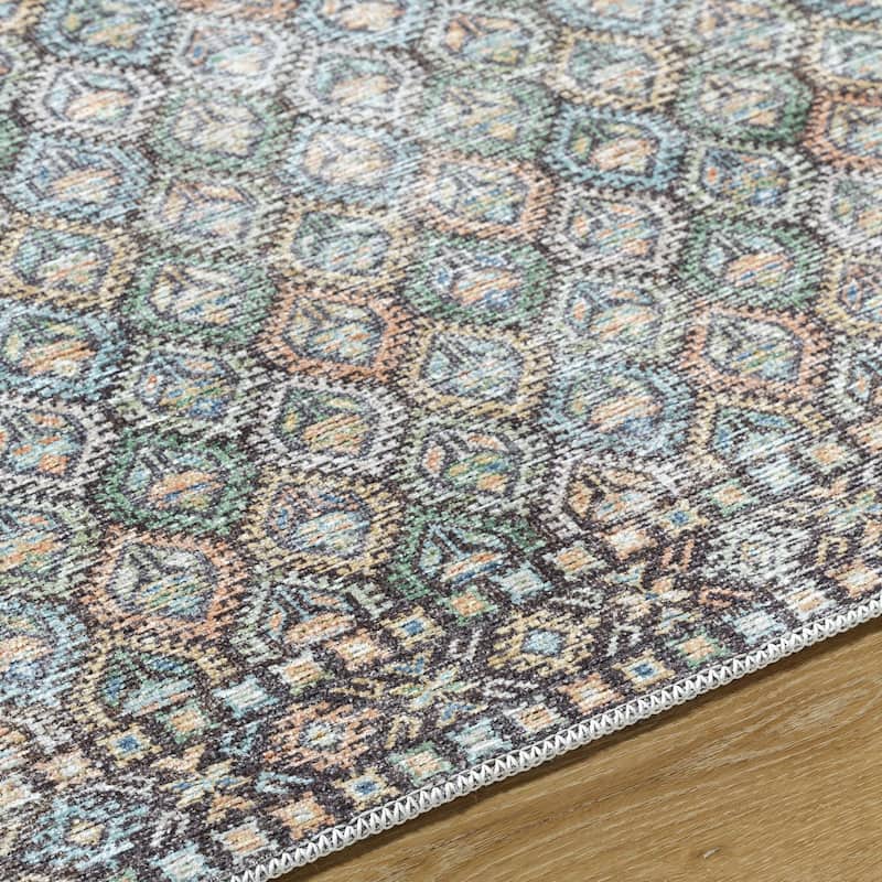 Livabliss Traditional Vinny Diamond Washable Area Rug