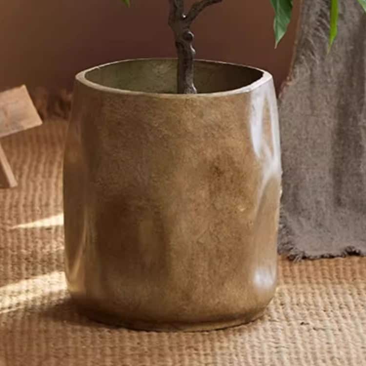 RusticReach Modern Magnesium Planter