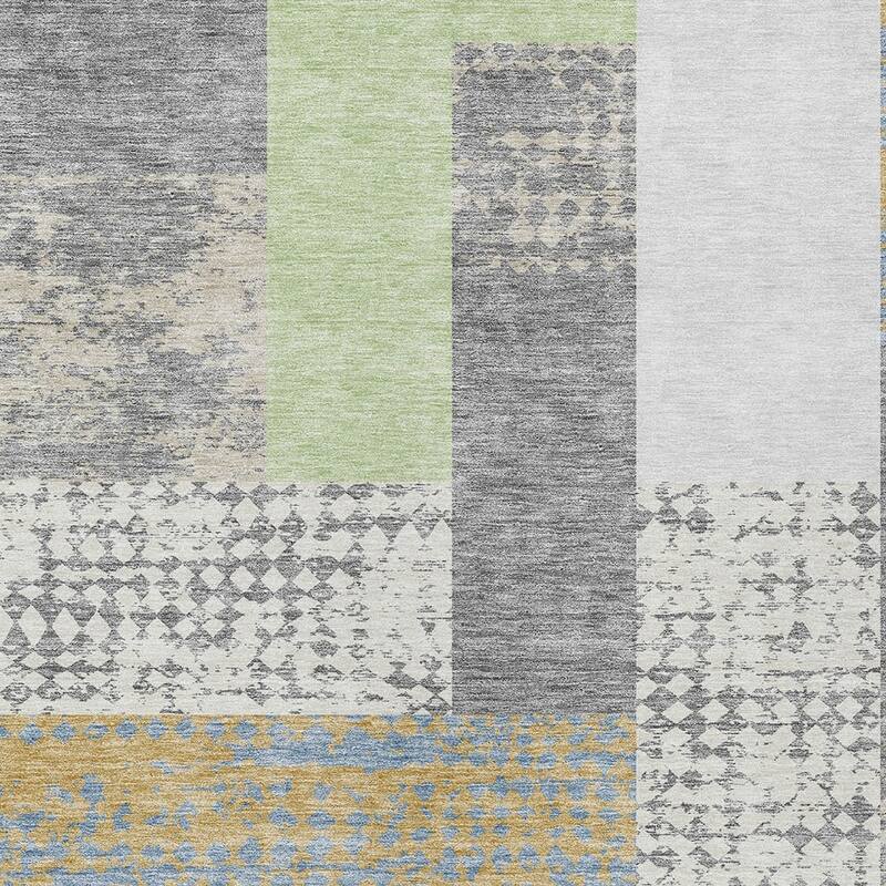 HomeRoots Geometric Transitional Rectangle Outdoor Rug