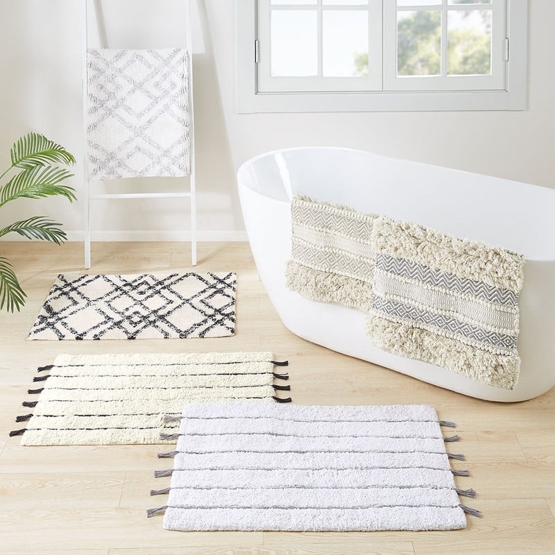Woven Texture Stripe Bath Rug Grey 20x32"
