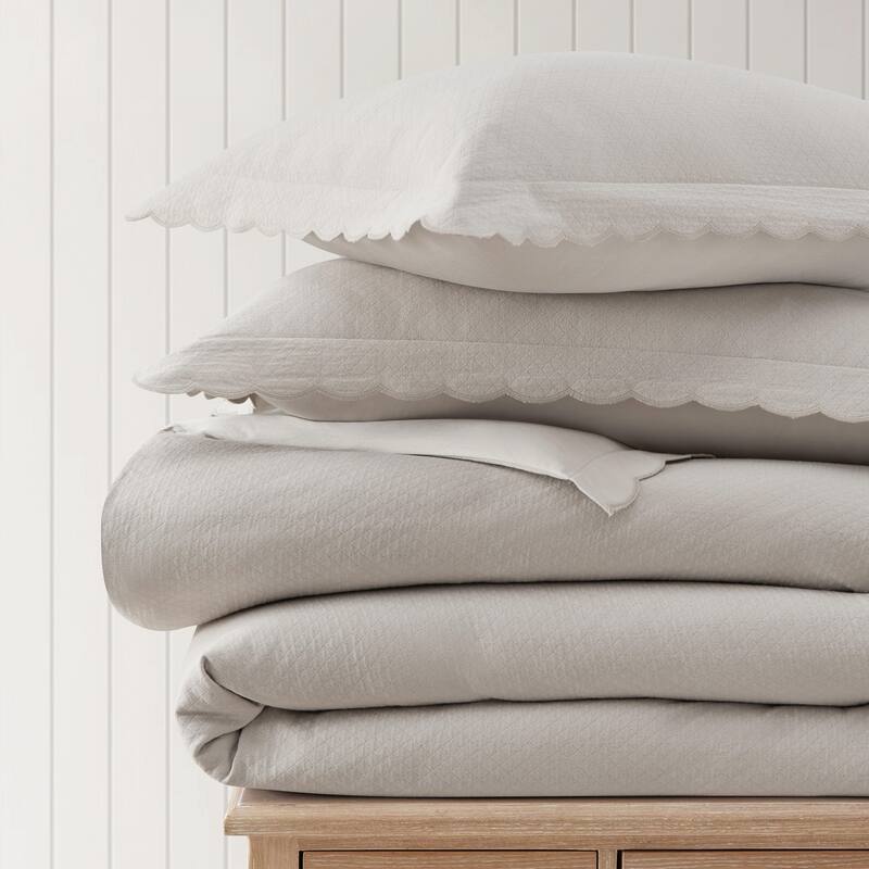 Martha Stewart Signature Scallop Solid Duvet Cover Set