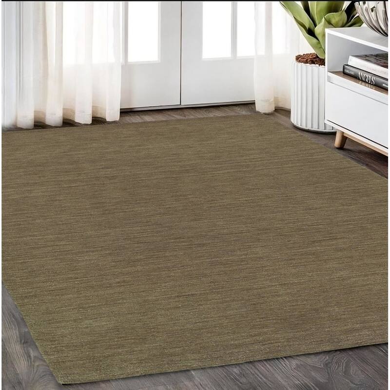 HomeRoots Solid Color Modern Rectangle Area Rug - 96.06 in. x 59.84 in.  x 0.59 in.