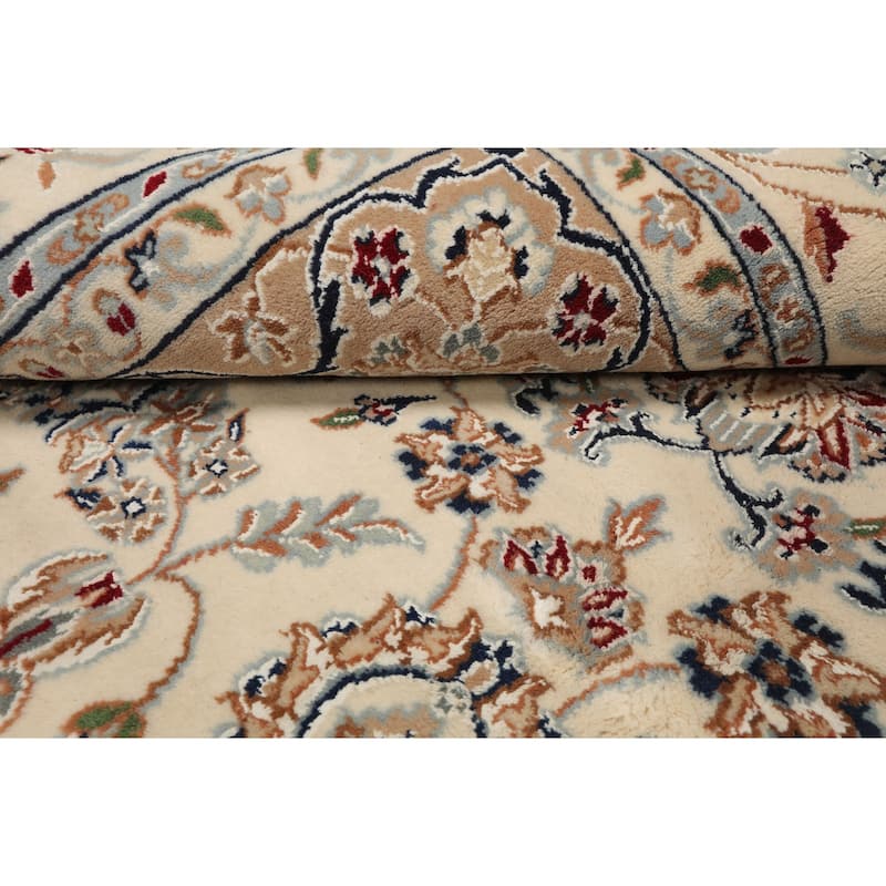 6'3''x9'3'' Hand Knotted Wool Ivory Nain Traditional Plush Pile Rug - 6' 3'' x 9' 3''