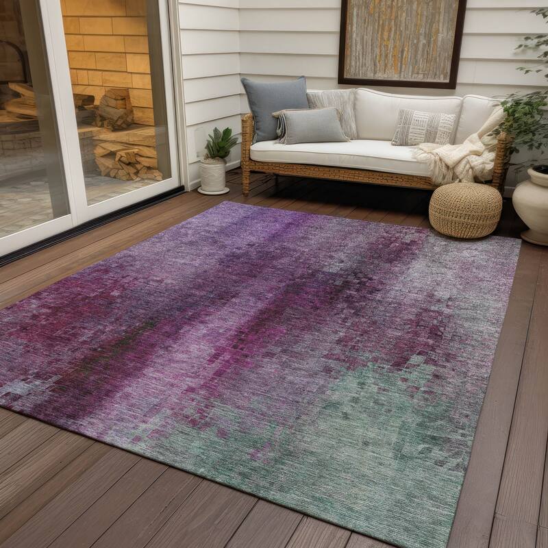 Machine Washable Indoor/ Outdoor Abstract Ombre Chantille Rug