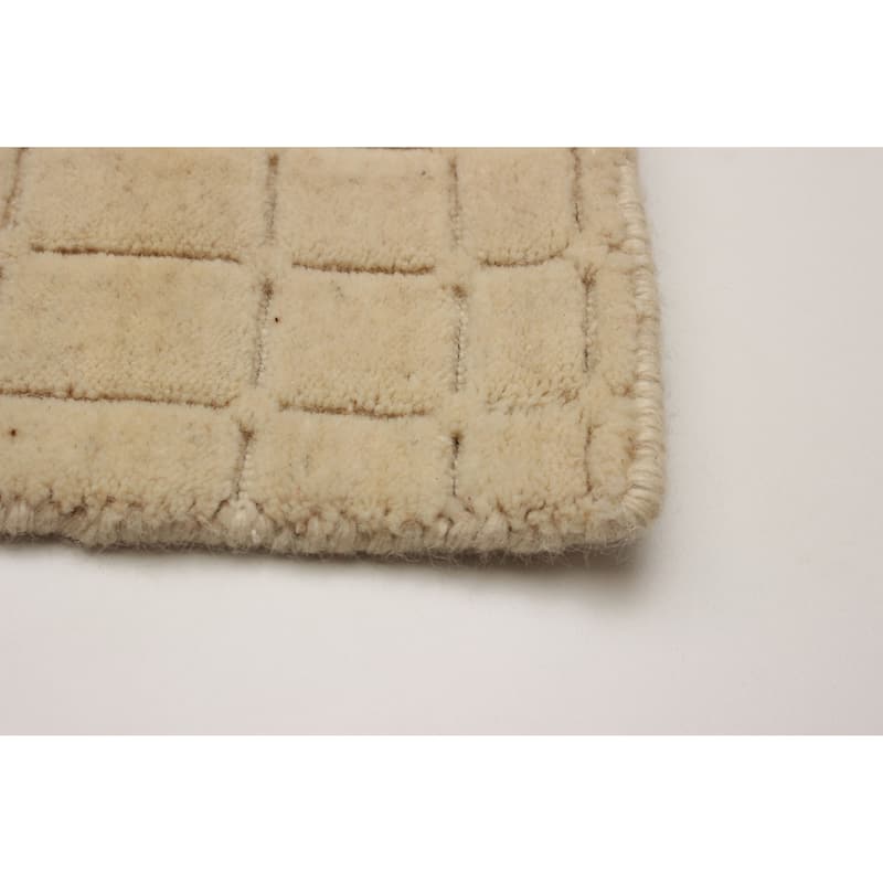 Kashkuli Gabbeh Cream Rug 5'4" x 7'7" - 5'4 x 7'7