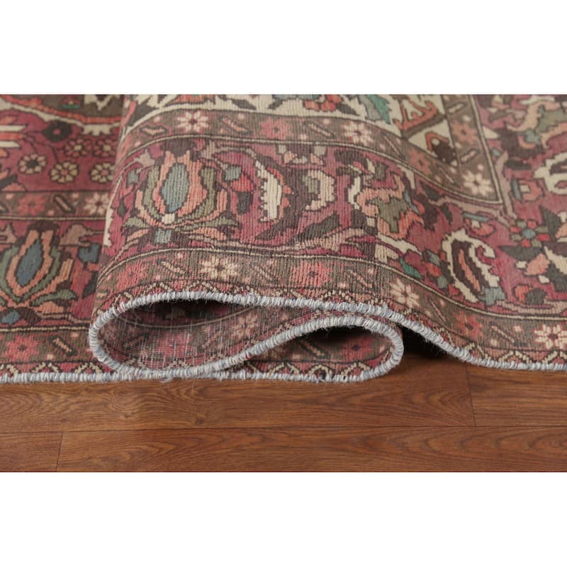 Pink Floral Bakhtiari Persian Vintage Rug Hand-Knotted Wool Carpet - 7'1"x 9'7"