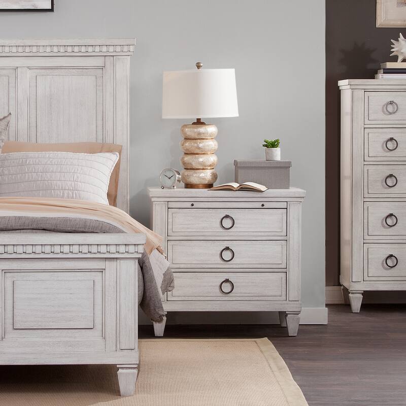 Sonata 3-drawer Oyster White Nightstand