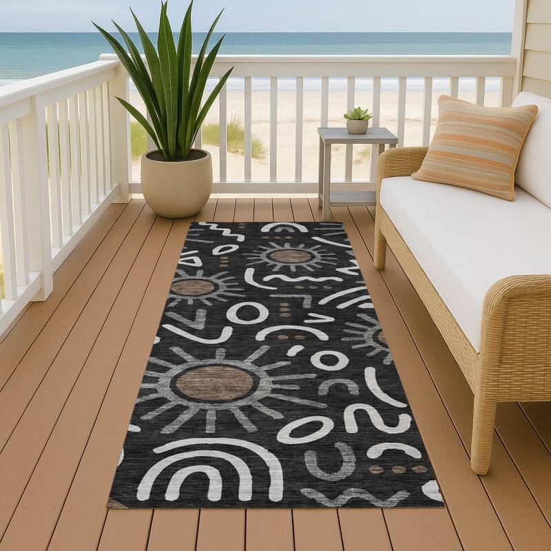 Machine Washable Indoor/ Outdoor Modern Sol Chantille Rug - Black - 2'3" x 7'6"