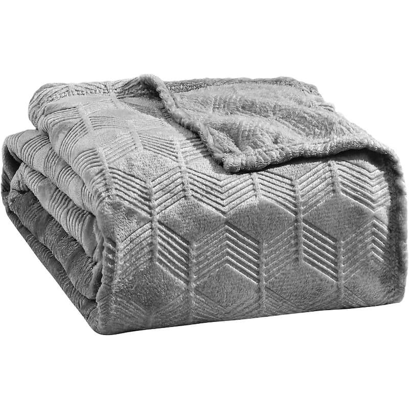 Ultra Plush by Décor&More Queen Size Chevron Arrow Jacquard Microplush Blanket (86" x 86") - Grey