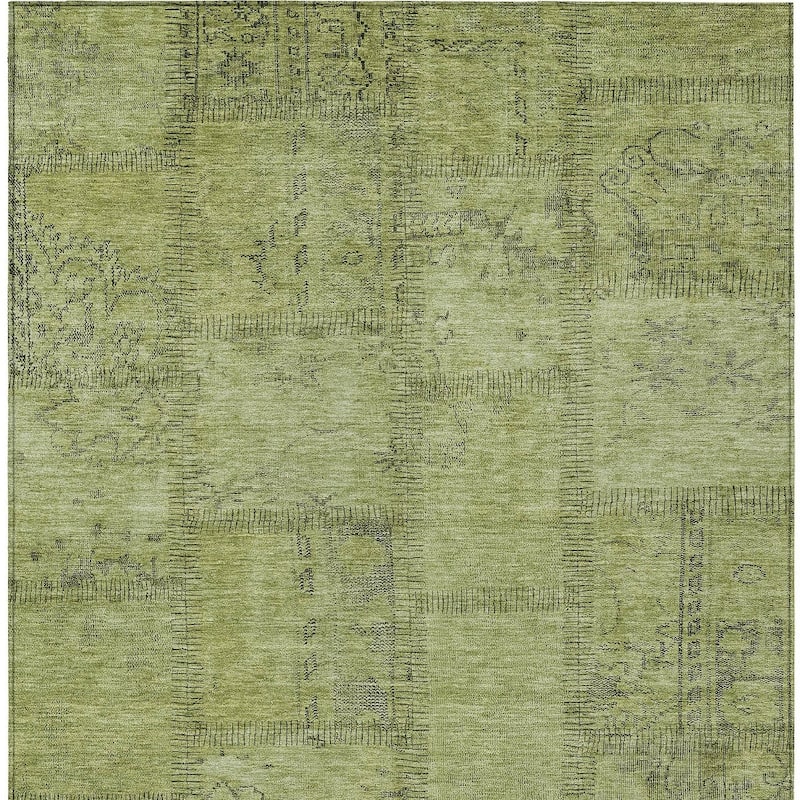 HomeRoots Patchwork Transitional Rectangle Outdoor Rug