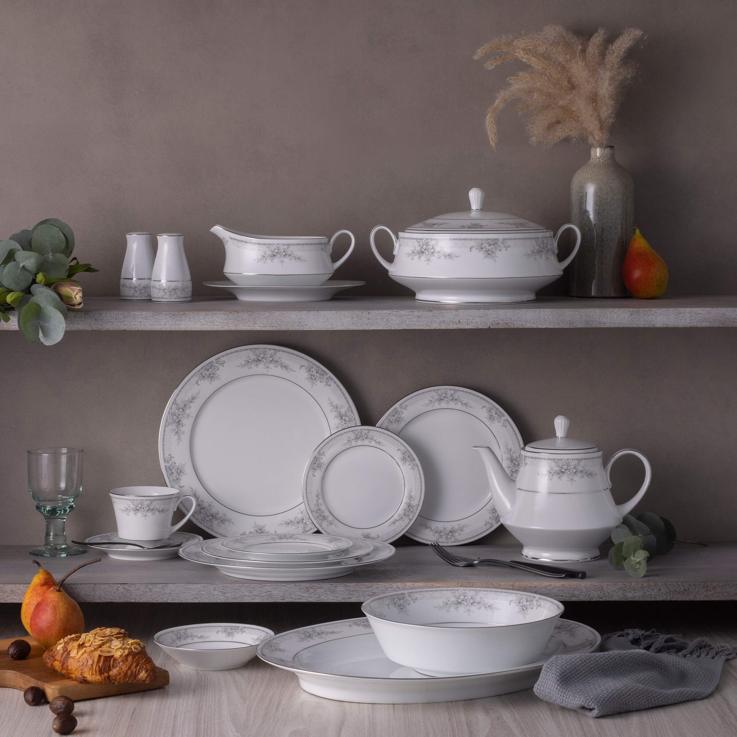 【美品・4枚セット】ノリタケSWEET LEILANI 19cm ボウル Noritake Sweet Leilani 12-Piece Dinnerware Set, Service For 4