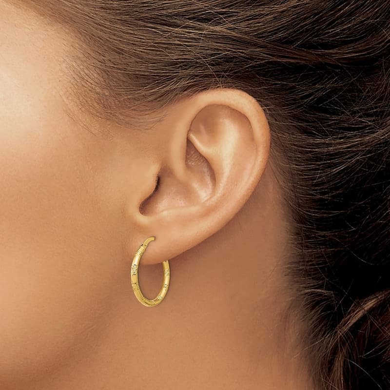 Curata 14k Yellow Gold Polished Striped Sparkle Cut 21x2mm Hoop Earrings