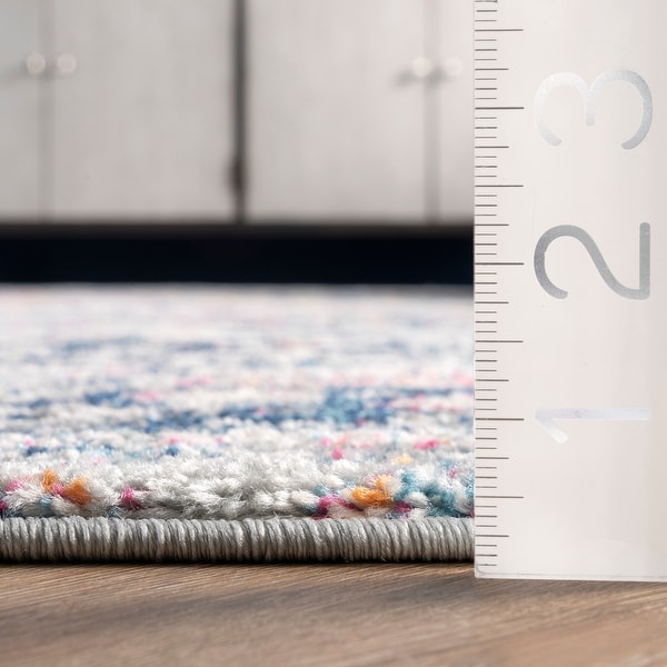 nuLOOM Distressed Vintage Faded Floral Area Rug