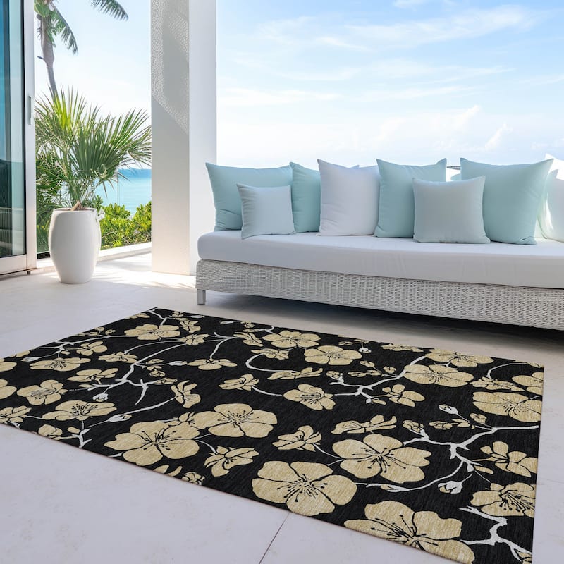 Machine Washable Indoor/ Outdoor Floral Zen Chantille Rug