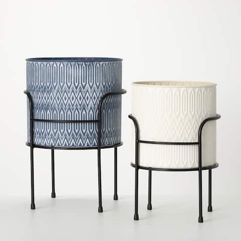 Sullivans 15.25 in. and 13.25 in. Aztec Pattern Pots On Stands - Set of 2; Multicolor