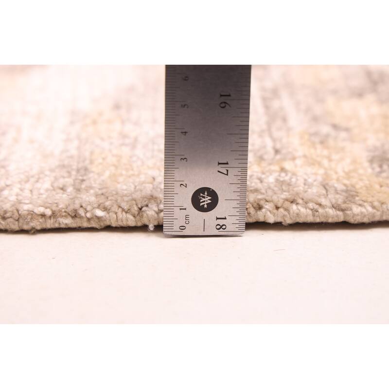 ECARPETGALLERY Hand-knotted Legacy Grey Silk Rug - 5'8 x 7'11