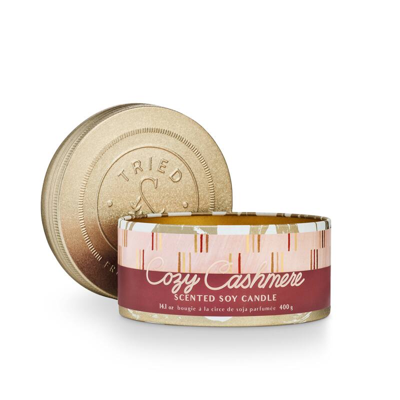 Tried & True Holiday Cozy Cashmere Candle