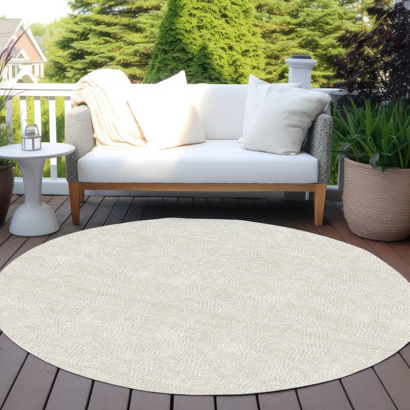 Machine Washable Indoor/ Outdoor Solid Modern Chantille Rug