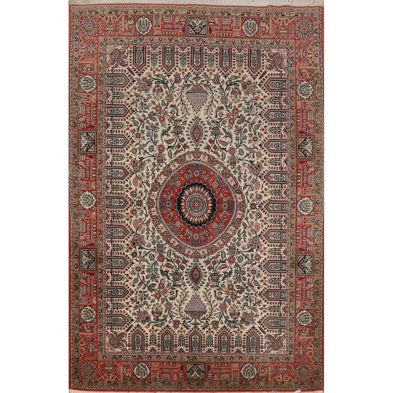 Hand Knotted Oriental Kork Wool Carpet Traditional Floral Beige & Ivories Qum Area Rug - 7' 2'' X 4' 9''