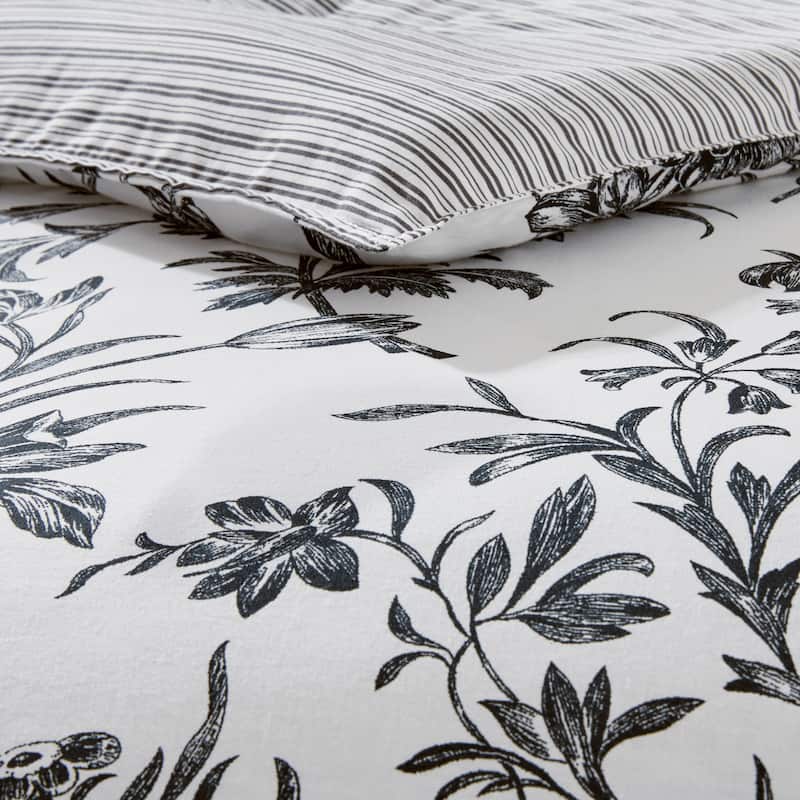 Laura Ashley Amberley Cotton Black Comforter Bonus Set