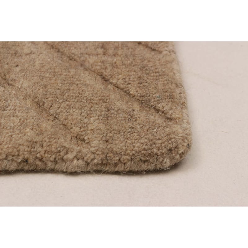 Kashkuli Gabbeh Tan Rug 6'7" x 9'4" - 6'7 x 9'4