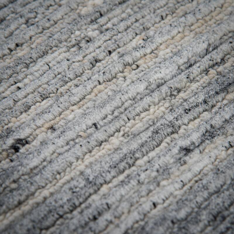 Alora Decor Deluxe Hand Loomed Heathered High/Low Rug