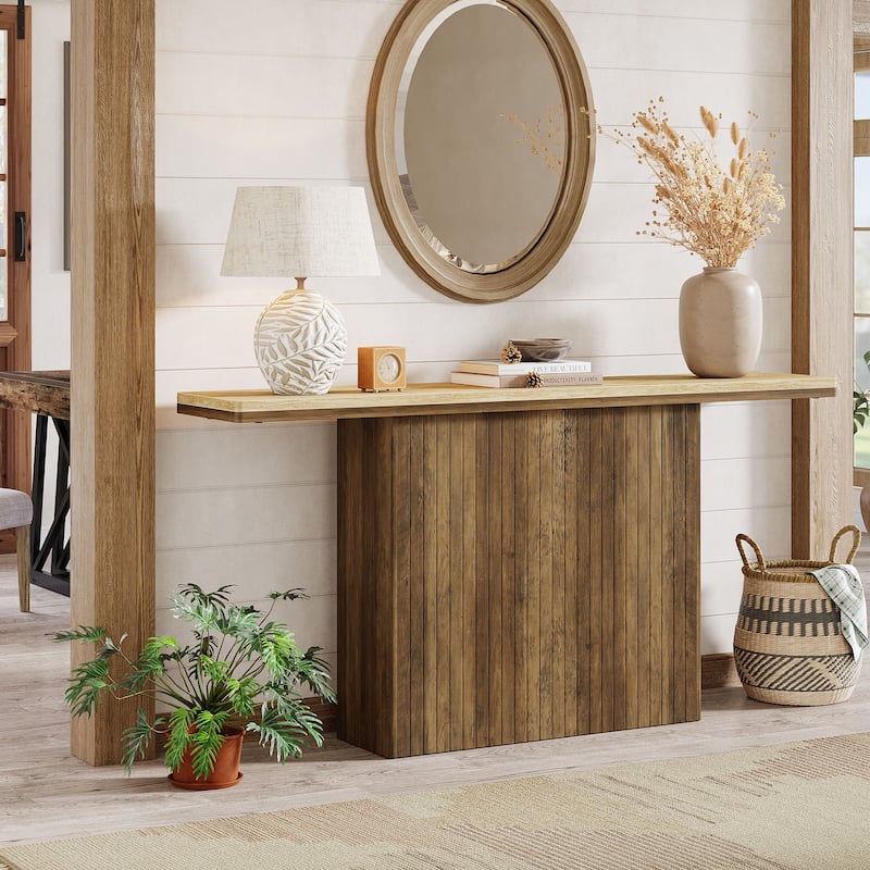 Fluted Entryway Table