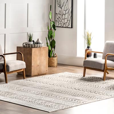 Nuloom Chloe Tribal Motif Banded Area Rug