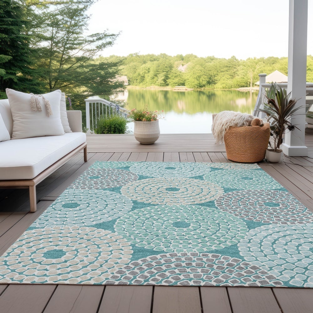 Machine Washable Indoor/ Outdoor Chantille Contemporary Geo Rug