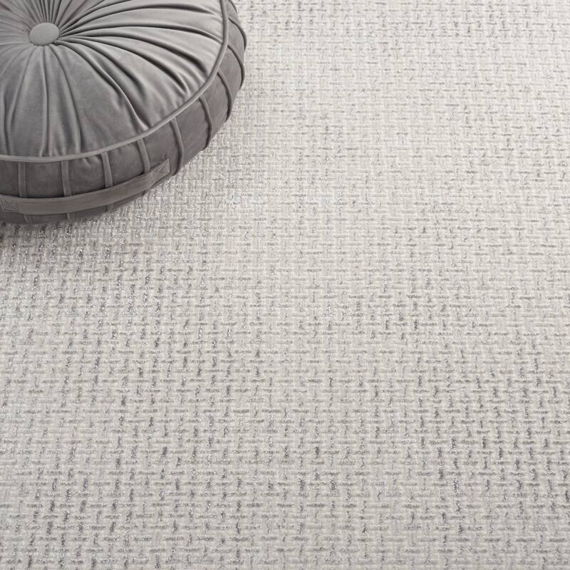 SAFAVIEH Whisper Jiang Contemporary Fringe Rug