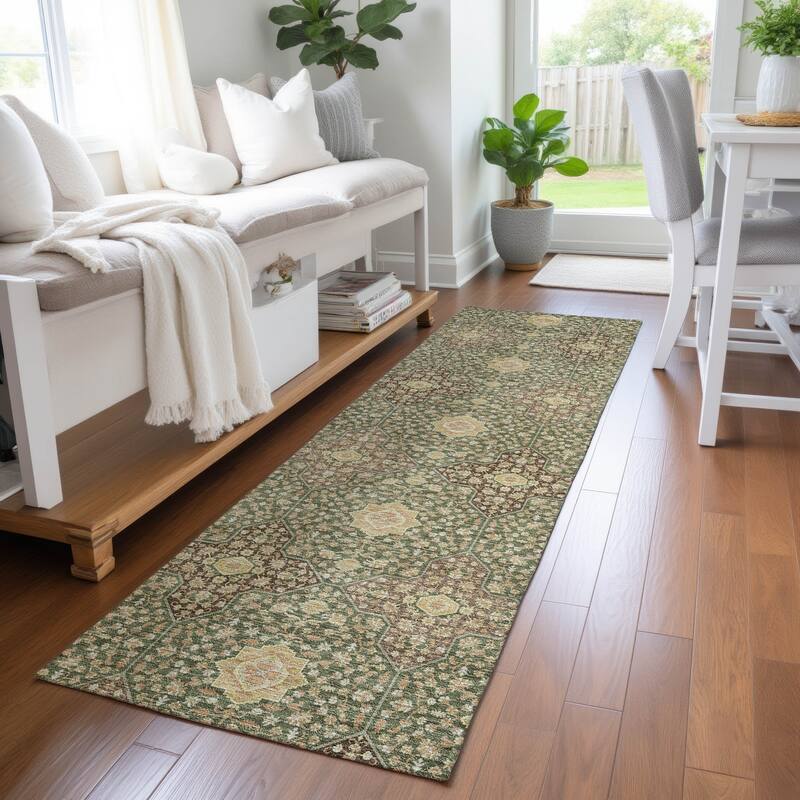 Machine Washable Indoor/ Outdoor Traditional Columbus Chantille Rug