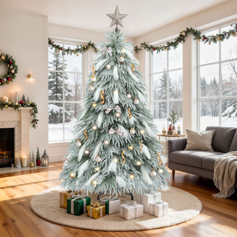 6.5ft Pre-Lit Artificial Spruce Christmas Tree - Green