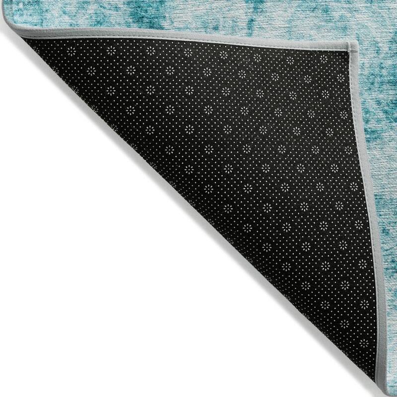 Machine Washable Indoor/ Outdoor Abstract Solid Chantille Rug