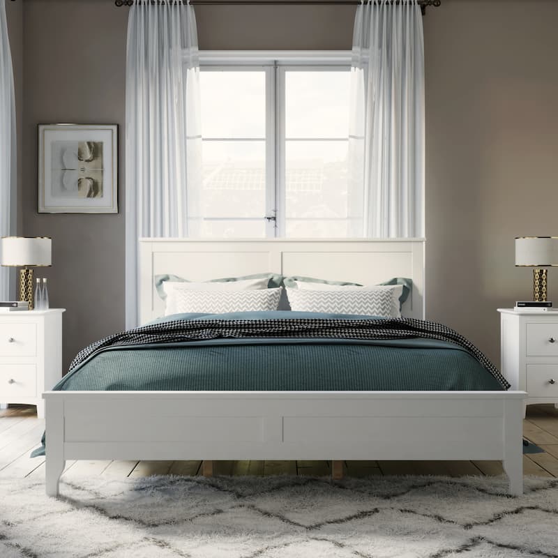 White Queen Size Solid Wood Platform Bed with Wear-Resistant Finish