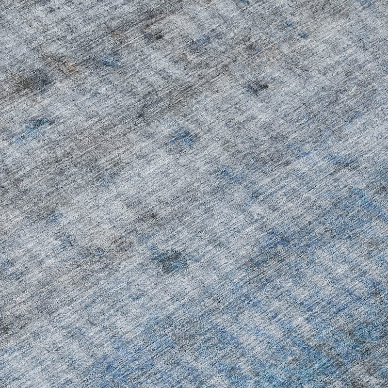 Machine Washable Indoor/ Outdoor Ombre Stripes Chantille Rug