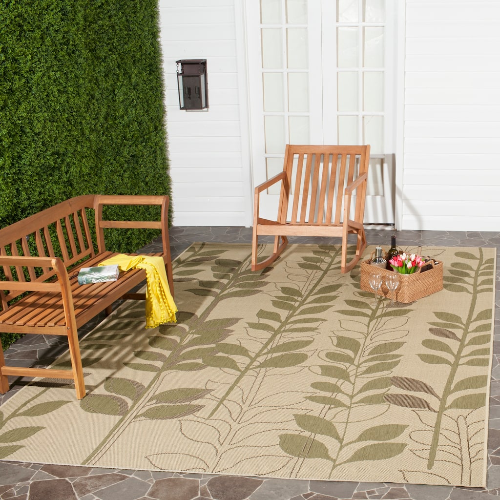 SAFAVIEH Courtyard Ernestina Indoor/ Outdoor Waterproof Rug