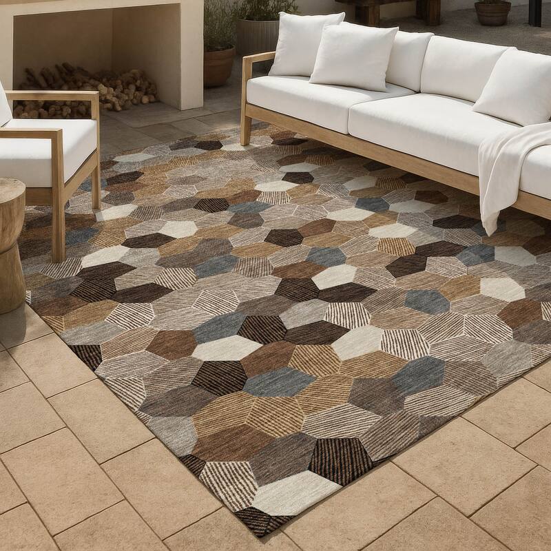 Machine Washable Indoor/ Outdoor Modern Loyd Chantille Rug - Brown - 5' x 7'6"