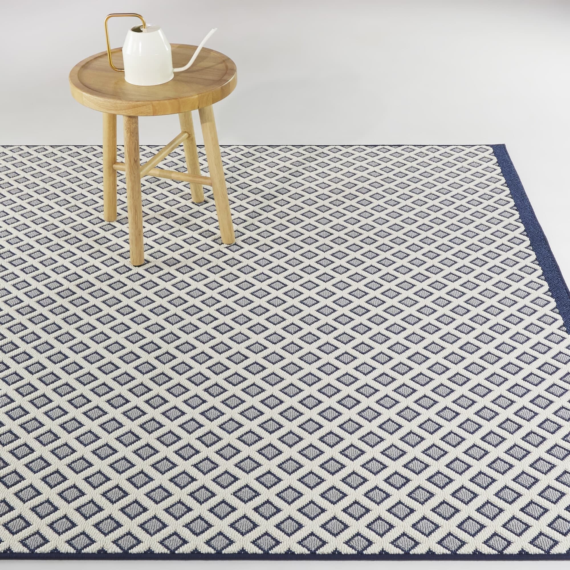 Balta Rugs Edgar Diamond Indoor/Outdoor Area Rug