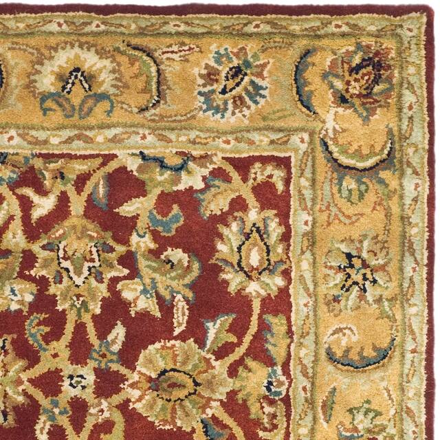 SAFAVIEH Handmade Classic Clotilda Traditional Oriental Wool Rug