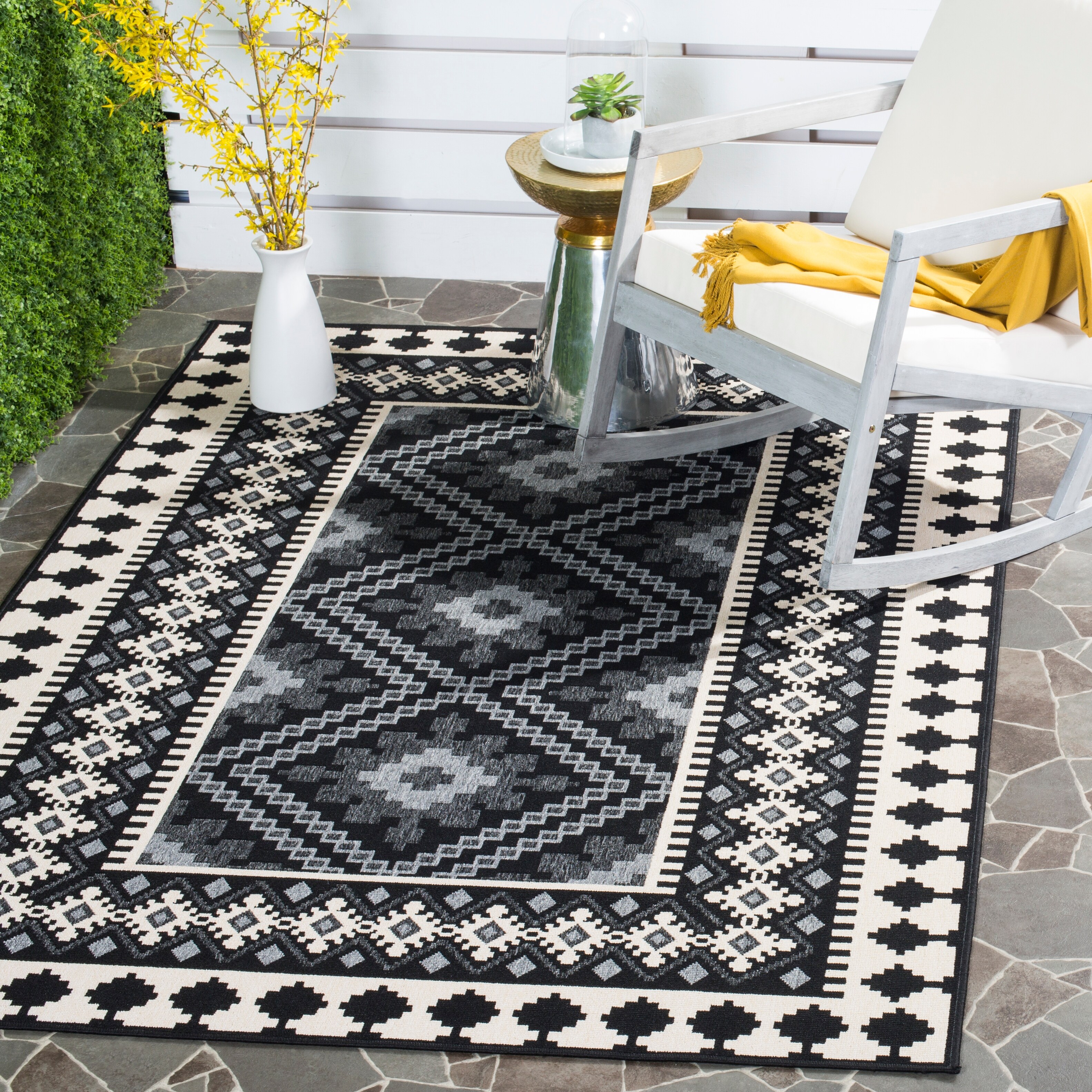 Safavieh Courtyard Illa Indoor/ Outdoor Waterproof Patio Backyard Rug  Black/Beige 2'3 x 14' Runner Stain Resistant 14' Runner Runner, Outdoor 