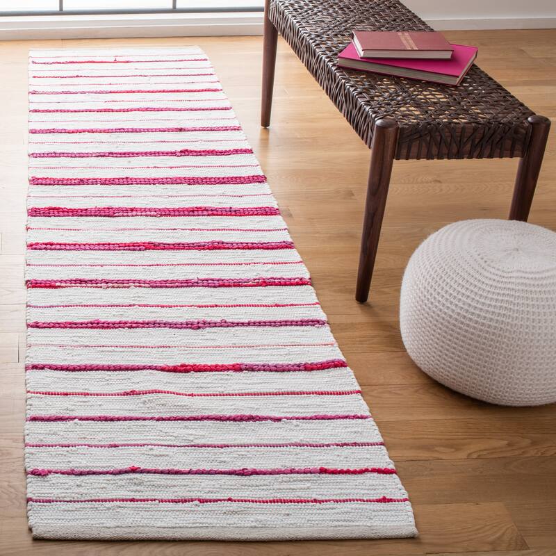 SAFAVIEH Handmade Montauk Satka Modern Stripe Rug - 2'3" x 9' Runner - Red/Ivory
