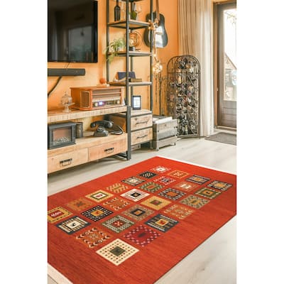 Machine-Made Wool Rust Bohemian Oriental Rug - Vibrant Style and Contemporary Craftsmanship - 5' x 7'6"