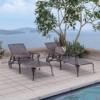 Vintage aluminum chaise on sale lounge with wheels