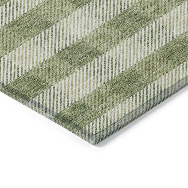 HomeRoots Plaid Transitional Rectangle Outdoor Rug