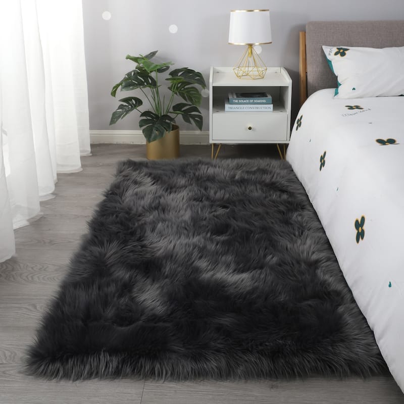 60 in L Ultra Soft Fluffy Faux Fur Sheepskin Area Rug - 3'6" - Gray