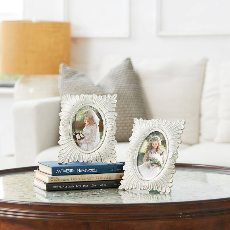 Glitzhome 4x6 Xmas Ornate Resin Wall or Tabletop Picture Frames Set of 2 or 4