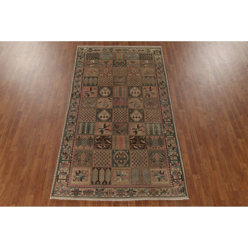 Garden Design Bakhtiari Persian Vintage Rug Hand-Knotted Wool Carpet - 4'10" x 9'2"