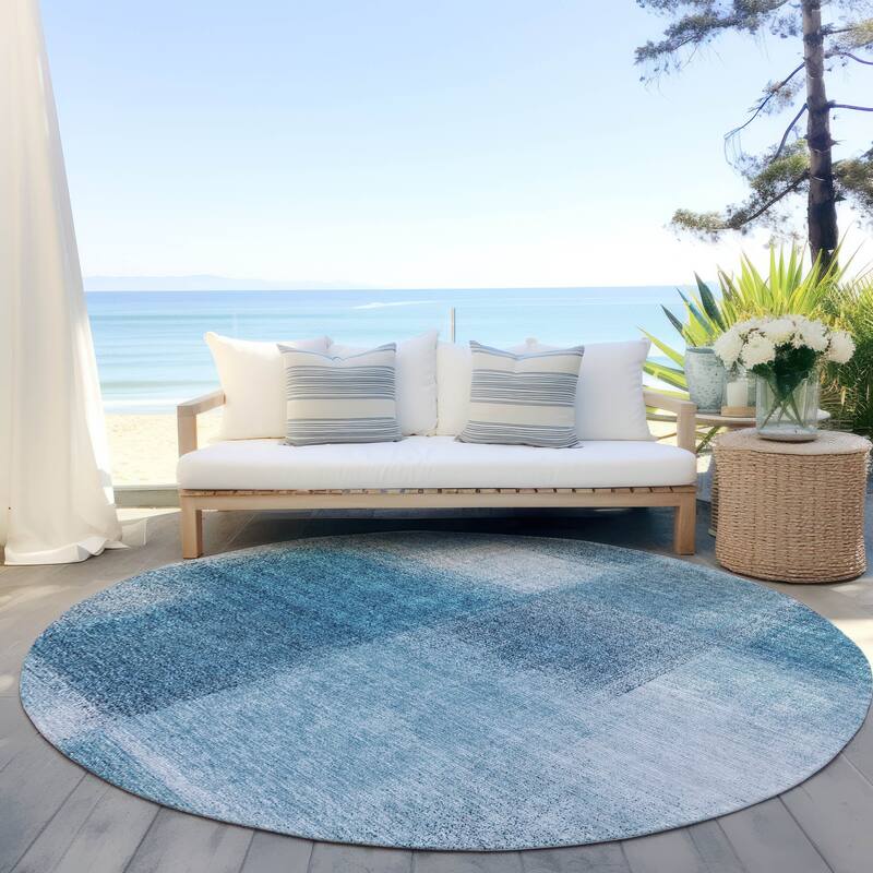 Machine Washable Indoor/ Outdoor Chantille Ombre Rug - Denim - 8' x 8'
