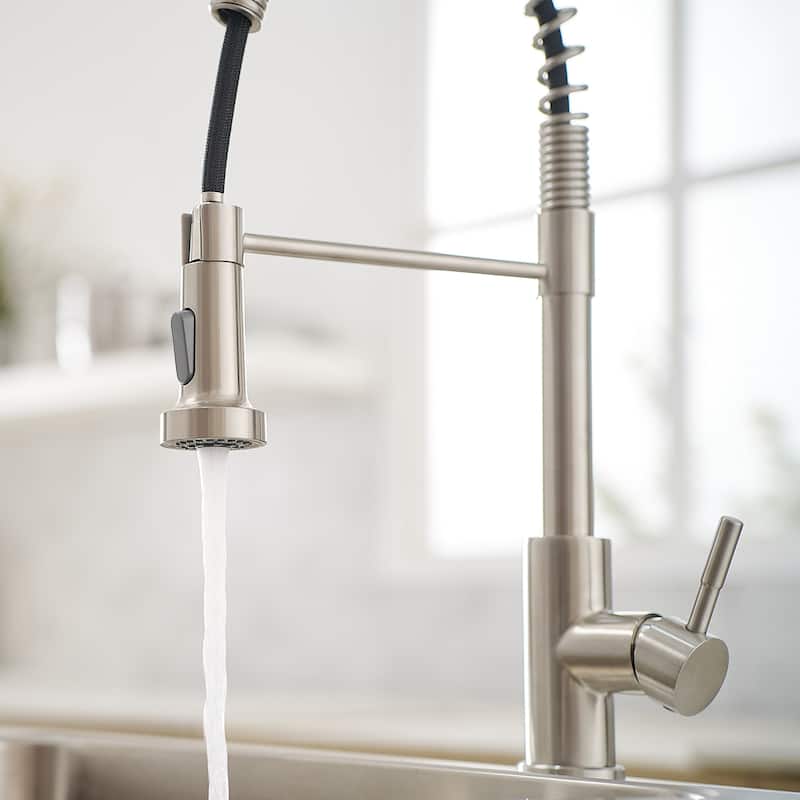 Matte Black and Brushed Nickel Single Handle Pull Out Sprayer Kitchen Faucet with Advanced Spray Kitchen Tap