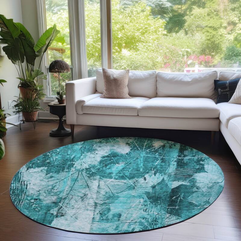 Tara Lush Floral Weather Resistant Timeless Fusion Outdoor Rug